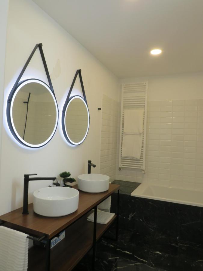 Apartamentos Armanya 3 Lugo Buitenkant foto