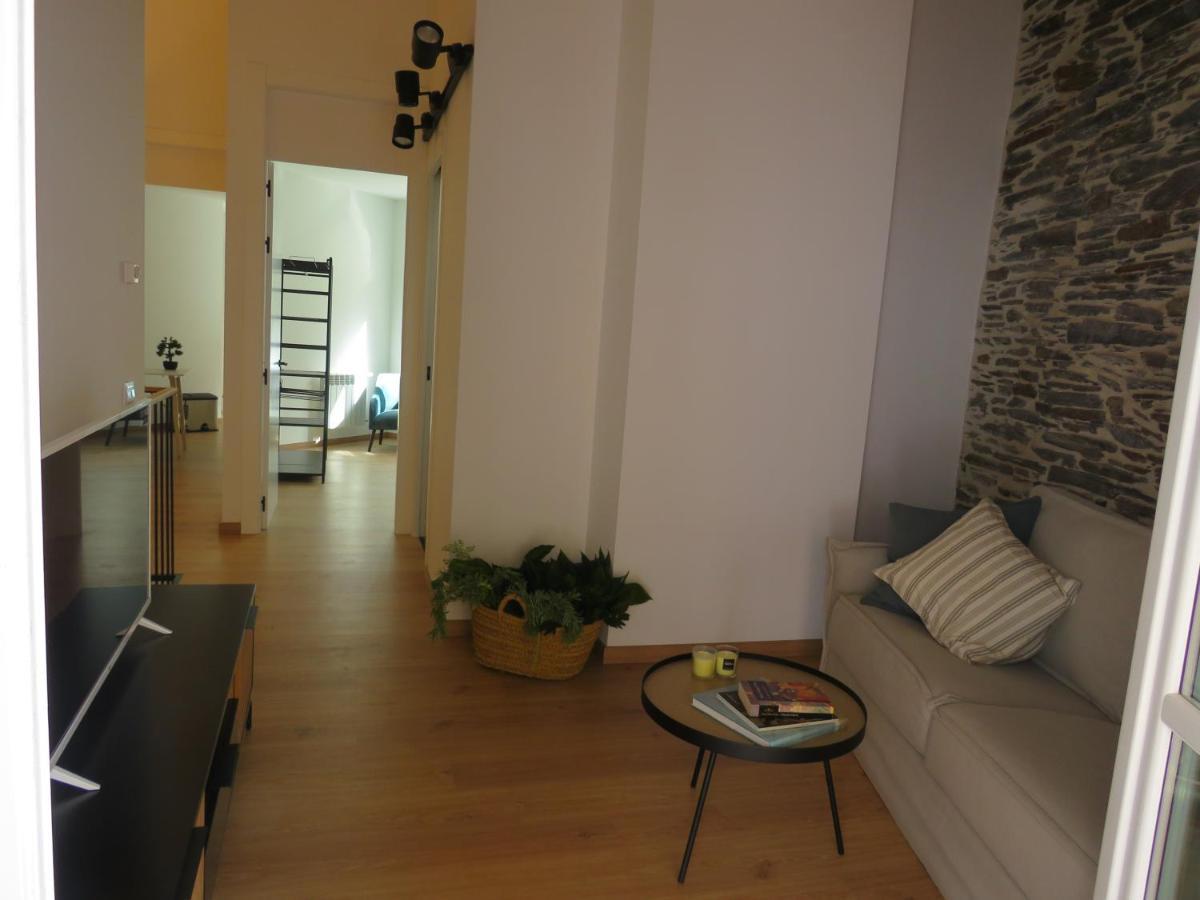 Apartamentos Armanya 3 Lugo Buitenkant foto